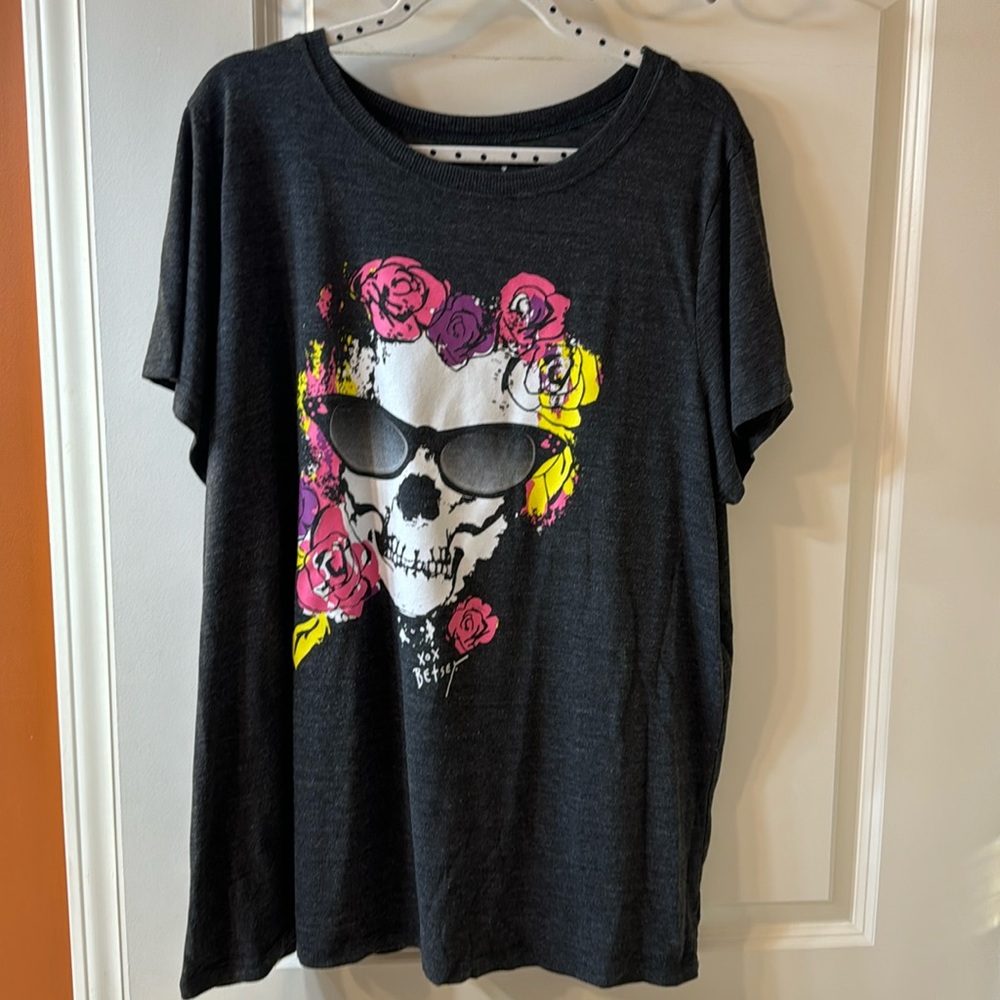 Graphic Skull Tee with Floral Accents